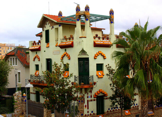 File:RealWorld Villa Elena.jpg