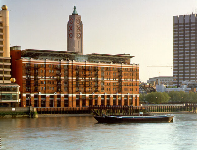 File:Oxo Tower.jpg