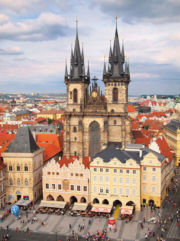File:RealWorld Tyn Church.jpg