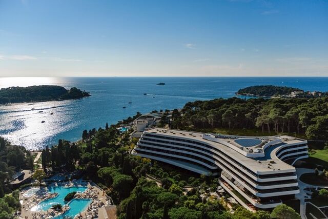 File:RealWorld Rovinj Hotel.jpg