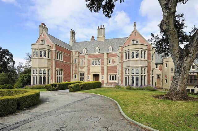 File:RealWorld Woodside Mansion.jpg