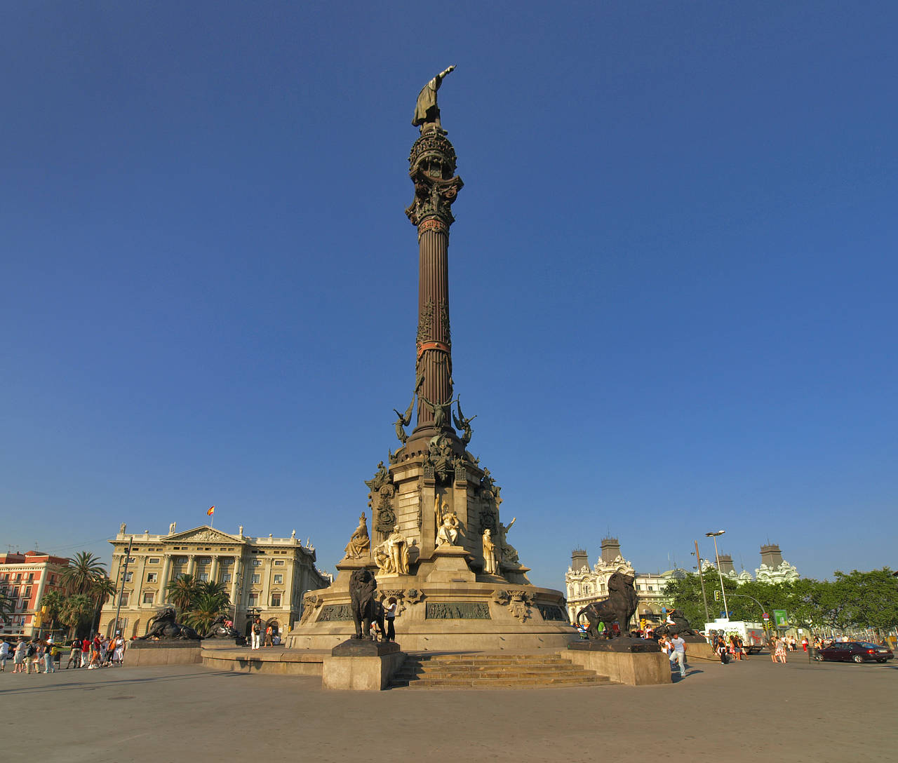 памятник колумбу в барселоне