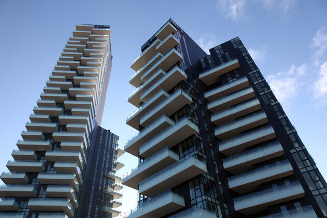 File:RealWorld Solaria Tower.jpg