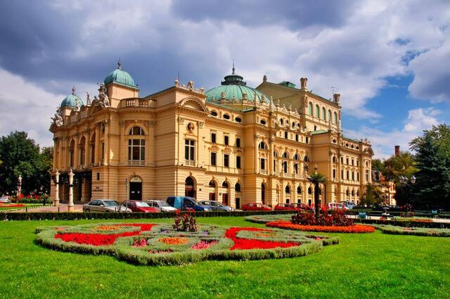 File:RealWorld Juliusz Slowacki Theater.jpg