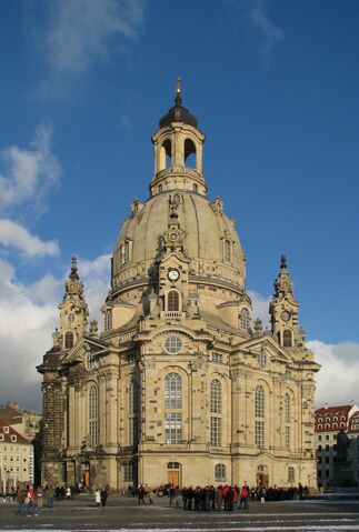 File:RealWorld Frauenkirche.jpg