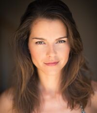 Susan Hoecke.jpg