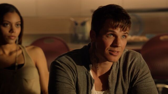 File:Starcrossedtv 101pilot screencaps 0943.jpg