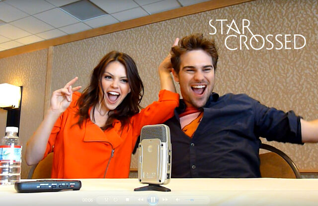 File:Aimee-Teegarden-Comic-Con.jpg