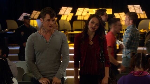 File:Starcrossed105-0060.jpg