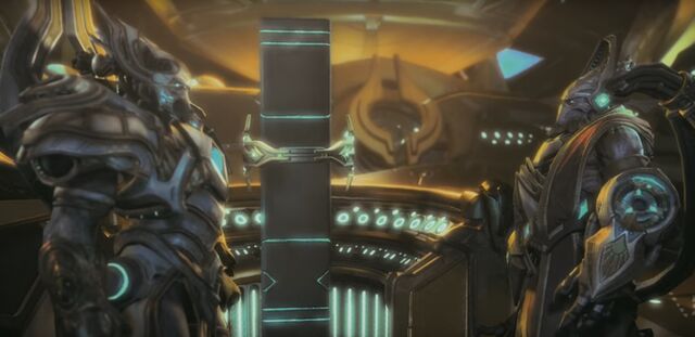 File:ArtanisKaraxKeystone SC2-LotV Cine1.jpg