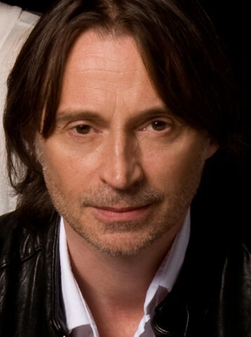 File:Robert Carlyle.jpg