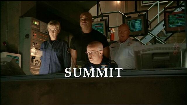 Fichier:SG1-05x15-episodetitle.jpg