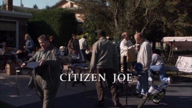 Fichier:SG1-08x15-episodetitle.jpg