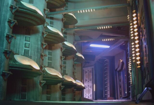 File:AuroraPodsS2D2SF.jpg