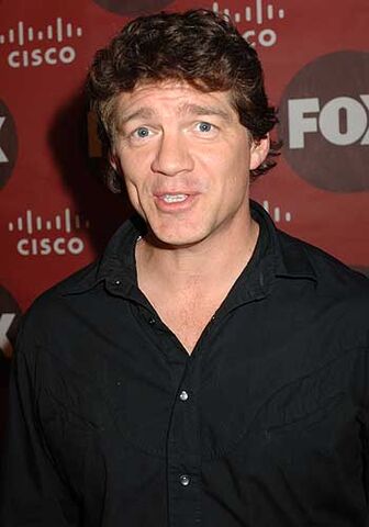 File:Matthew Glave.jpg