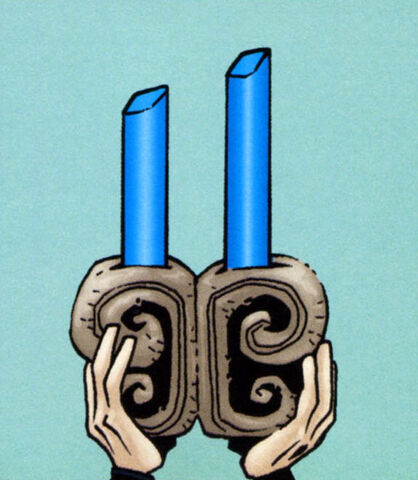 File:Glass key.jpg