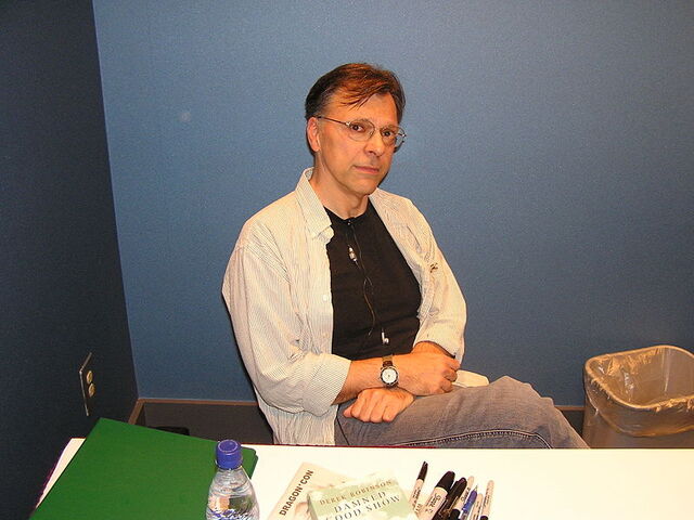 File:Howard Chaykin.jpg
