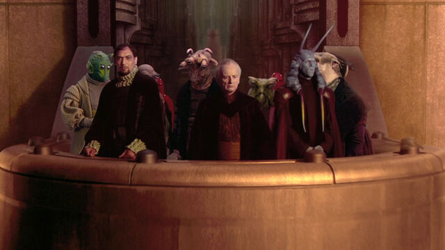 File:Palpatine on balcony.jpg