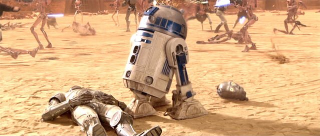 Fil:R2-D2 arena.jpg