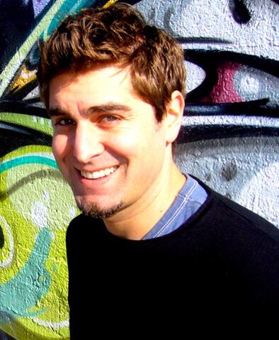 File:Tory-belleci.jpg
