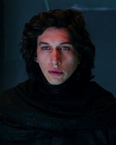 Fil:KyloRenHS-TFA.png