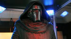 Fájl:Kylo ren 2.jpg