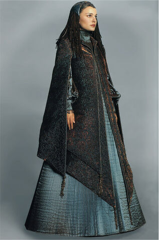 File:Padmefull2Peacock.jpg