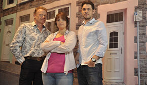 Uktv-stella-s02-e01-3
