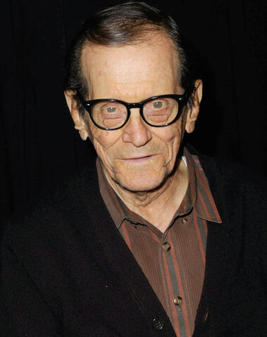 File:Joe-turkel-the-shining-768-now-480w.jpg