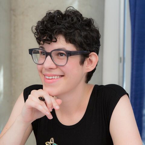 Tiedosto:Rebeccasugar.jpg