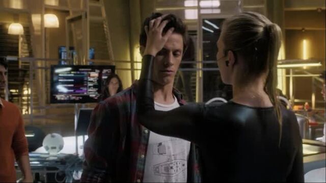 File:Stitchers1.01-00282.jpg