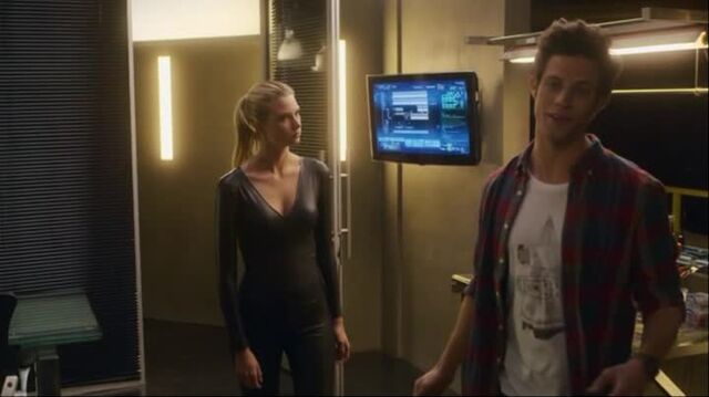 File:Stitchers1.01-00175.jpg