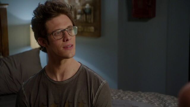 File:Stitchers1.05-137.jpg