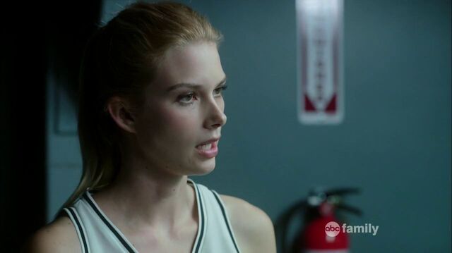 File:Stitchers1.03-195.jpg