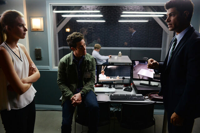 File:1x03-14.jpg
