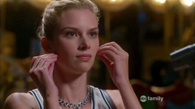 File:Stitchers1.03-419.jpg