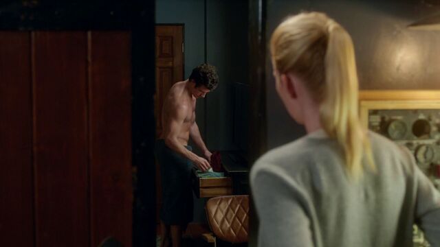 File:Stitchers1.04-432.jpg