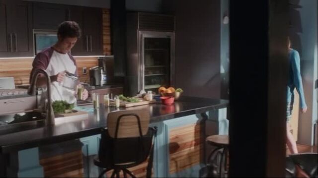 File:Stitchers1.01-00312.jpg