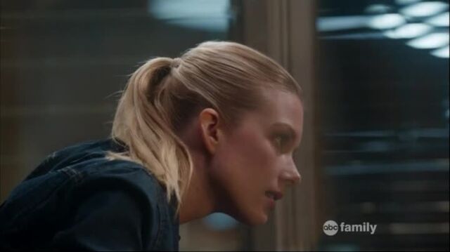 File:Stitchers1.02-2015-06-12-15h27m52s5.jpg