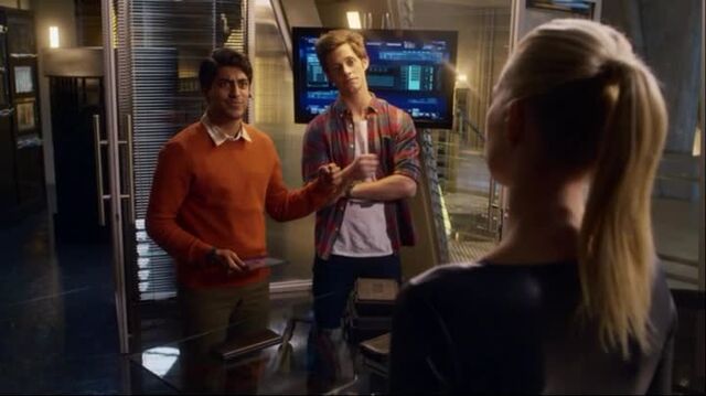 File:Stitchers1.01-00184.jpg