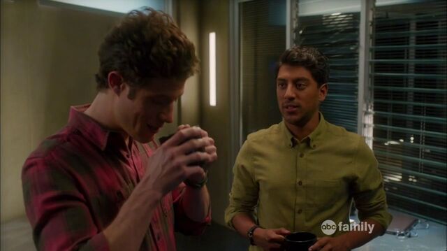 File:Stitchers1.03-075.jpg