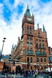 240px-St Pancras Railway Station