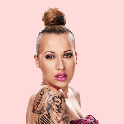 File:Courtney.png