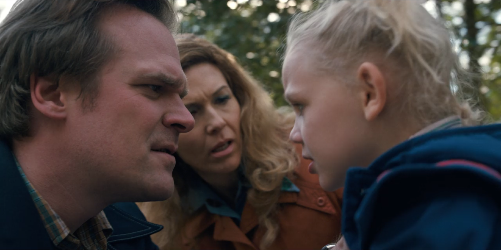 Image The Upside Down Hopper, Sarah and Diane 1.png Stranger