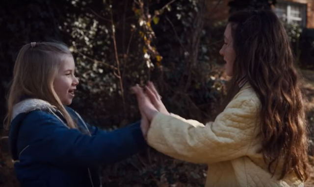 File:Ep7-Mary Mack Girls.png