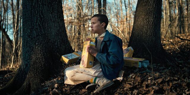 File:Eleven-and-eggos.jpg