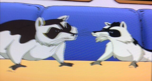 File:Stuart Little Racoons.jpg