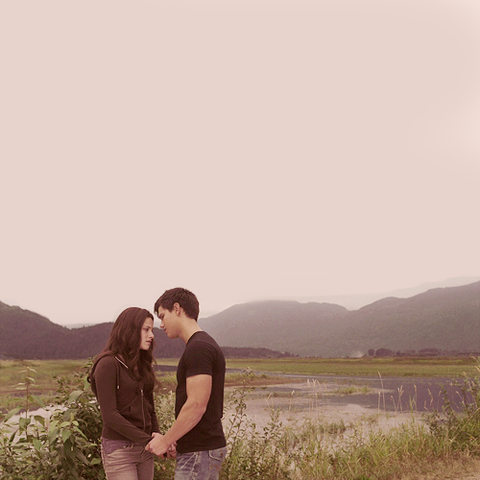 File:Tumblr lizfv45BvG1qiajz4o1 500.png