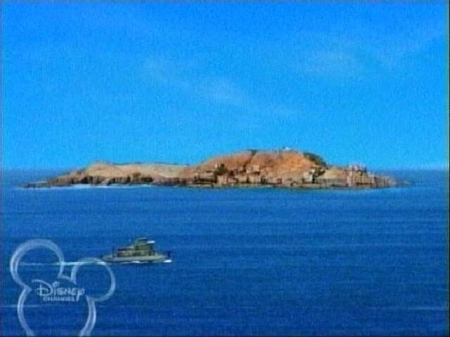 File:ParrotIsland2.jpg
