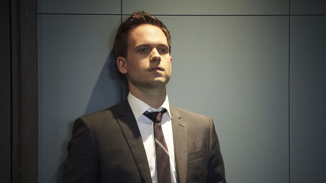 File:S03E16Promo03 - Mike.jpg